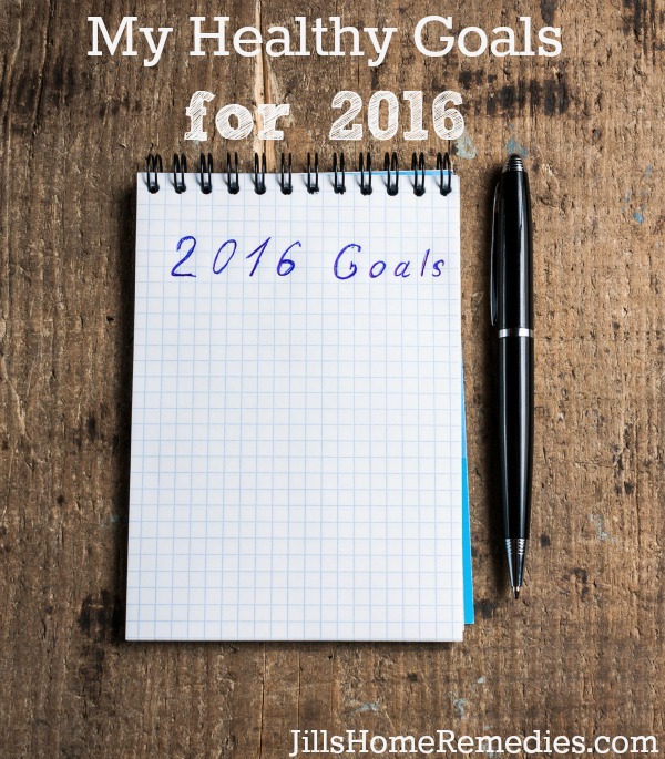 Notebook with pen and goals of 2016